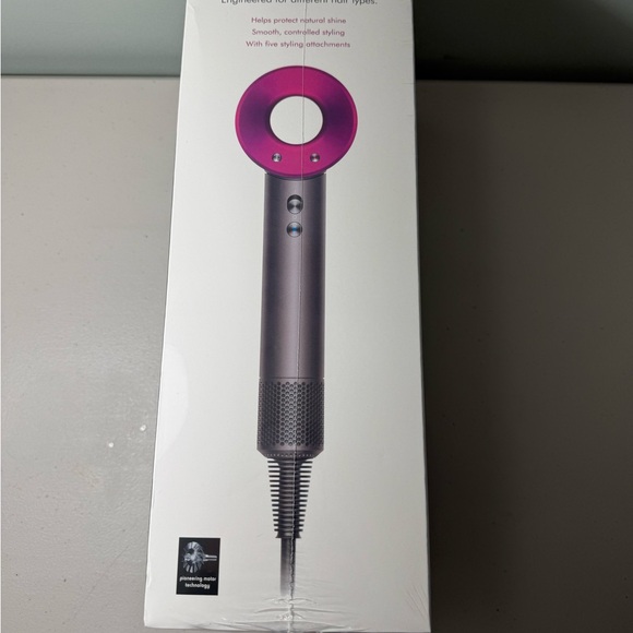 Dyson Hair Dryer in Magenta and Silver